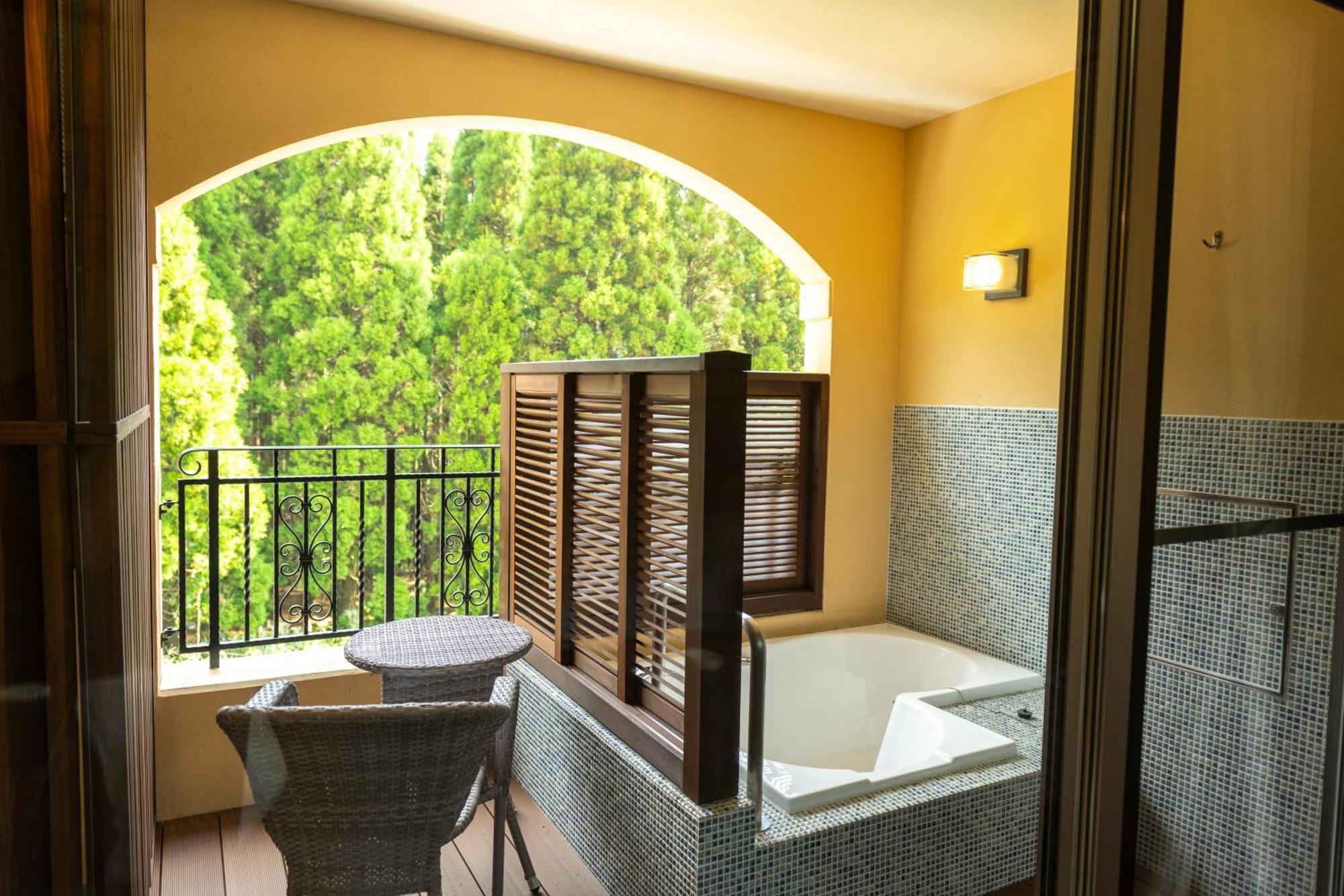 La Vista Kirishima Hills Hotel Екстериор снимка